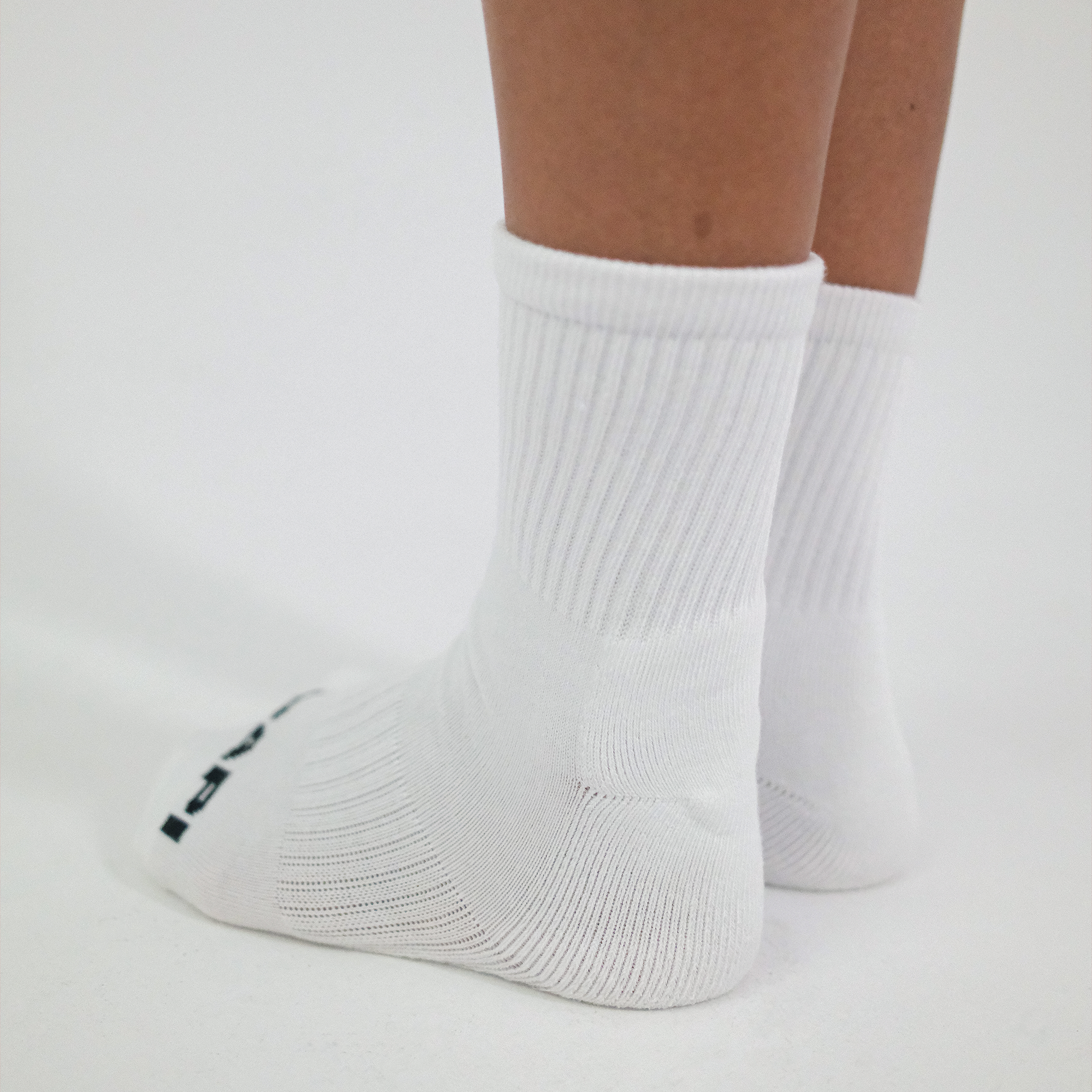 Core Mid Socks